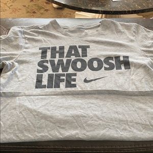 Nike tee